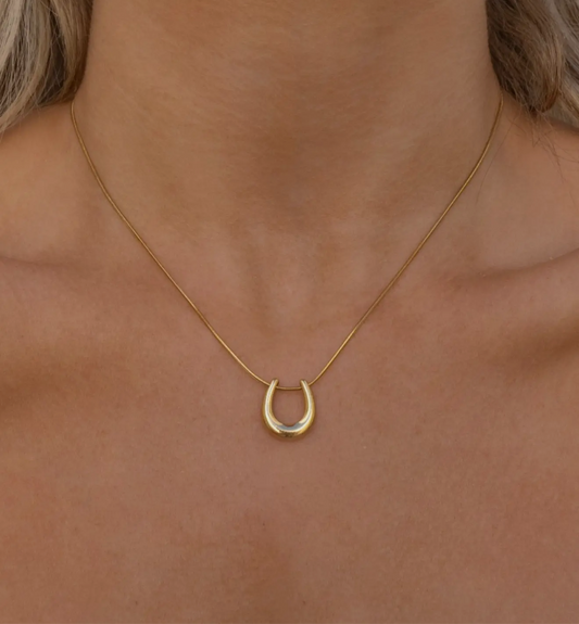 Lucky Coast Necklace